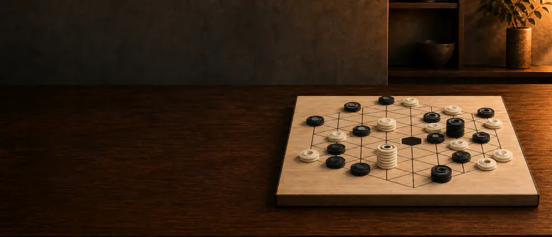 塔扎尔棋棋盘与棋子插画